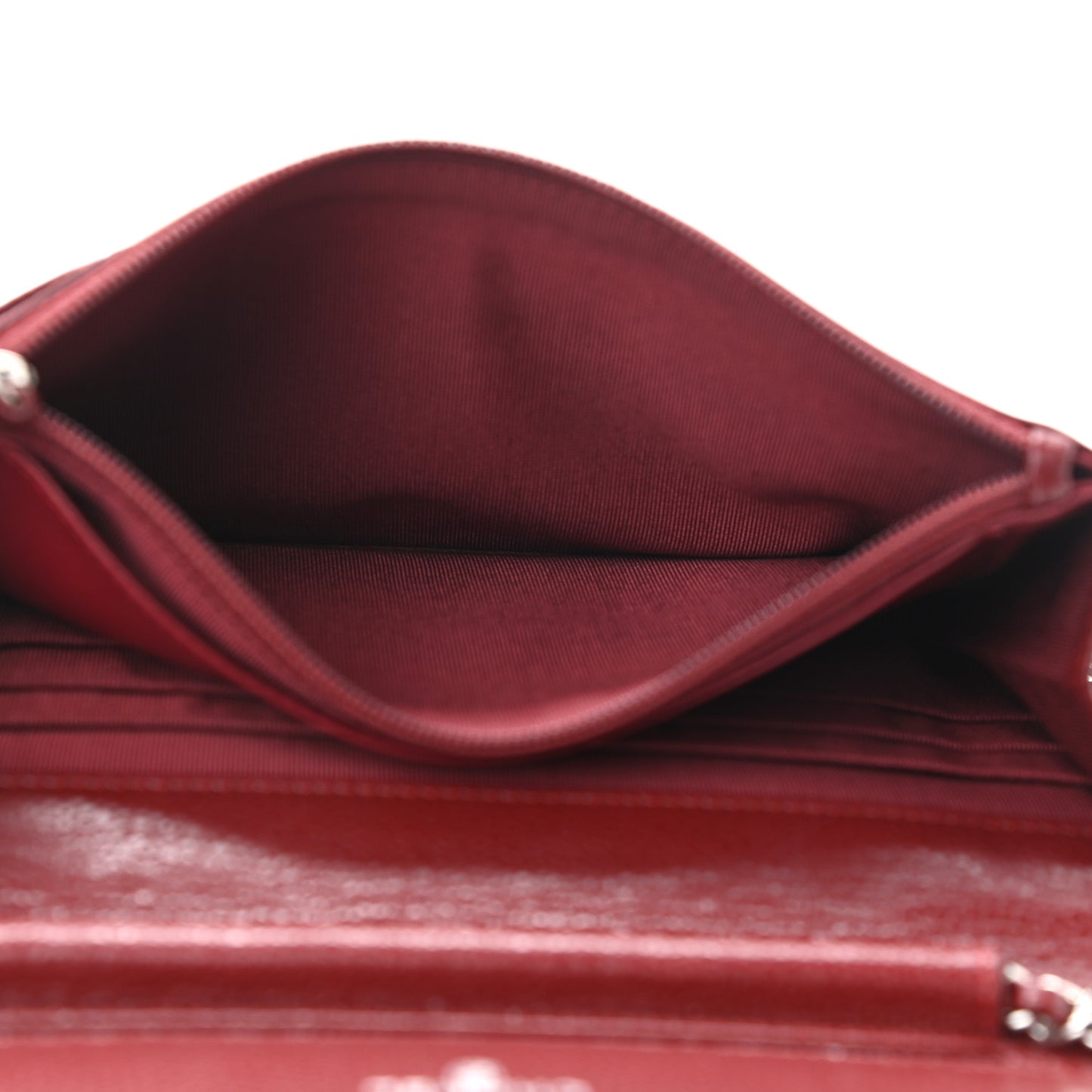 Caviar Quilted Wallet On Chain WOC Dark Red