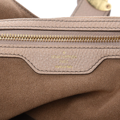 Louis Vuitton Mahina L Sandy 6 of 6