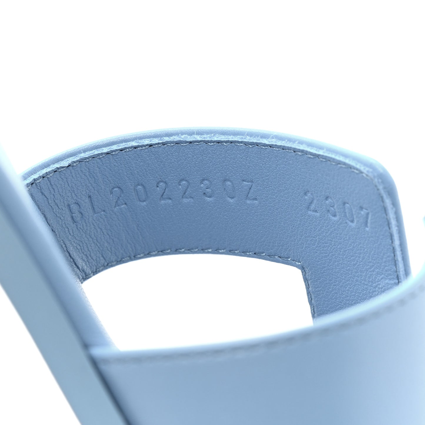 Box Calfskin Oran Sandals 39 Bleu Cameo
