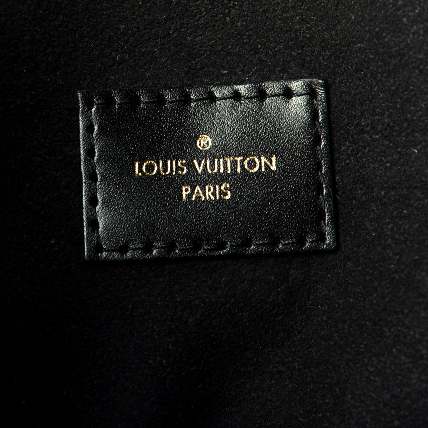 Reverse Monogram Pochette Metis