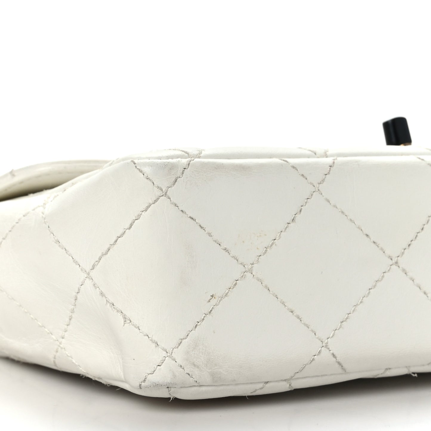 Lambskin Bekko Resin Medium Flap White