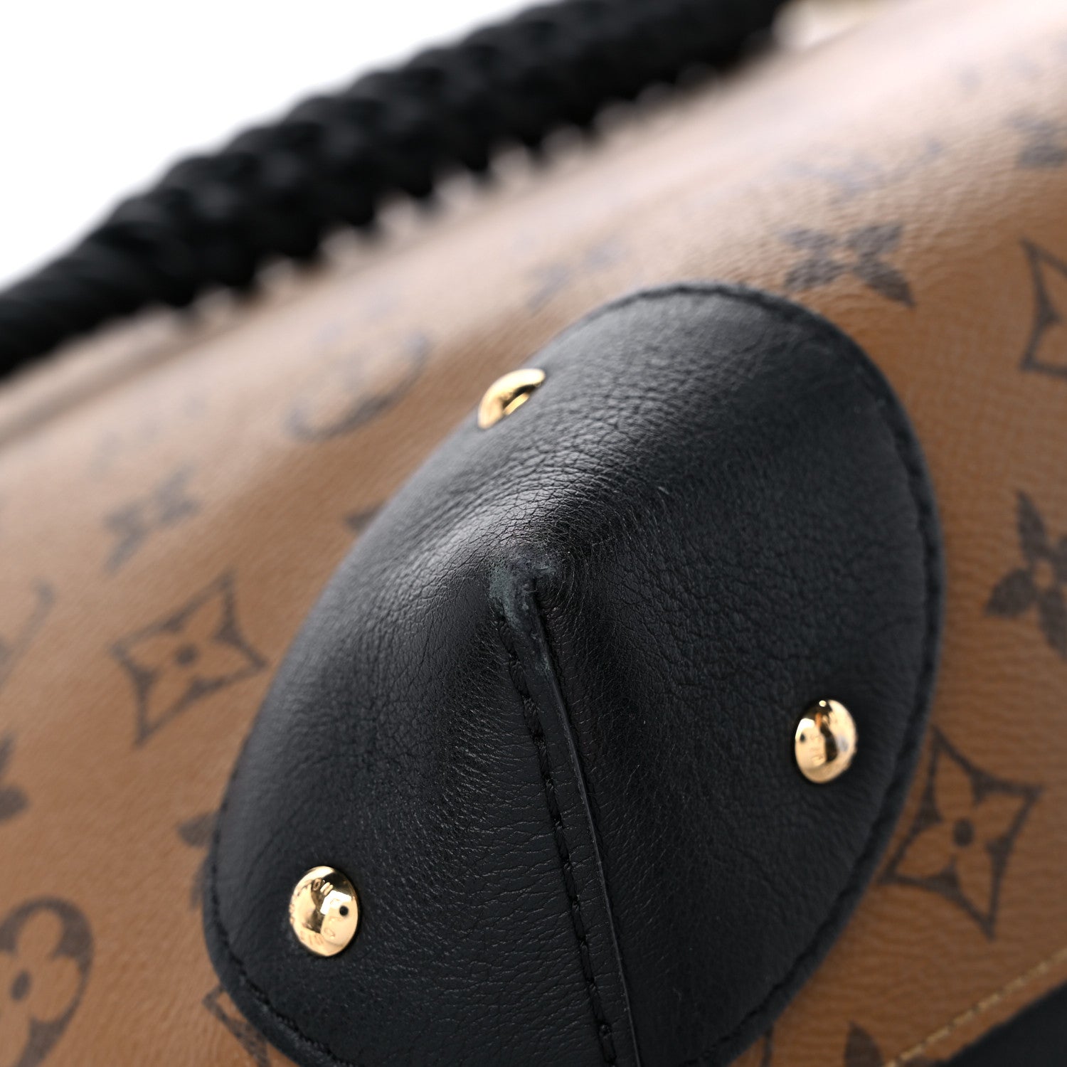 Louis Vuitton Reverse Monogram Triangle Softy 10 of 12