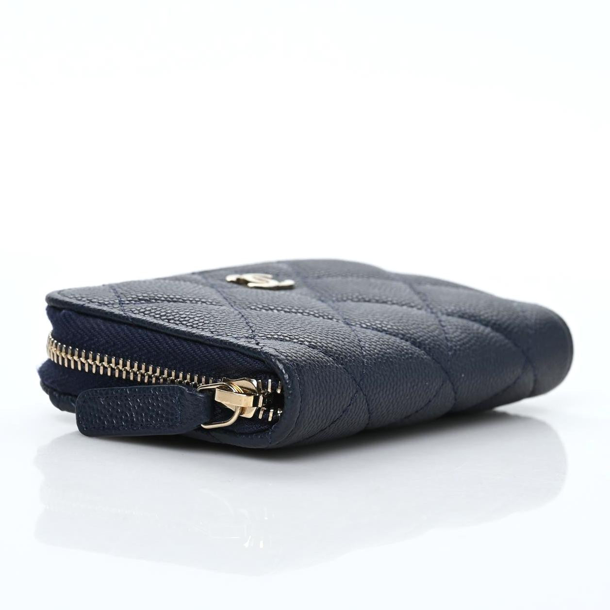 Caviar Quilted Zip Card Holder Navy