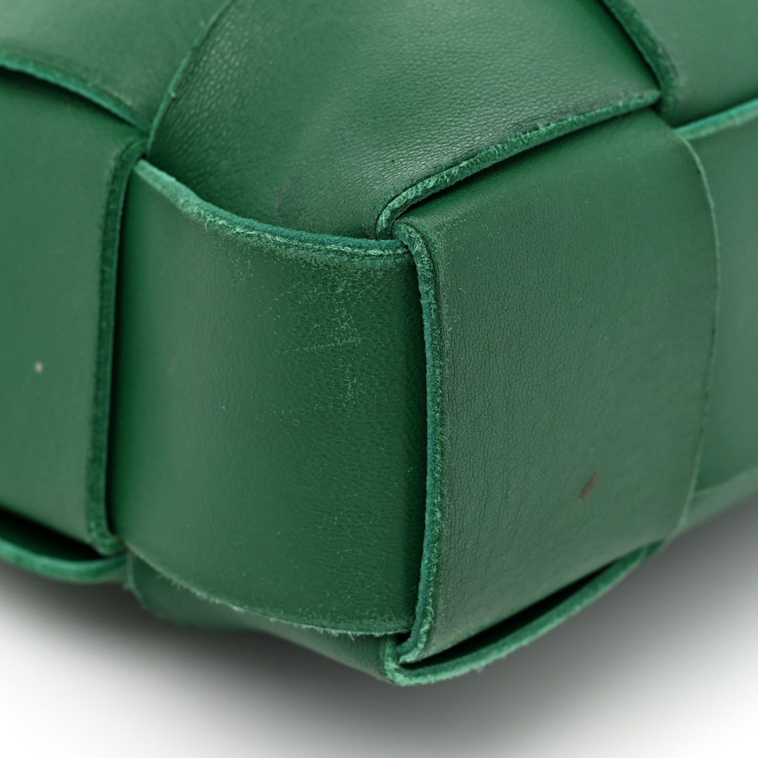 Bottega Veneta Lambskin Maxi Intrecciato Cassette Messenger Racing Green 17 of 28