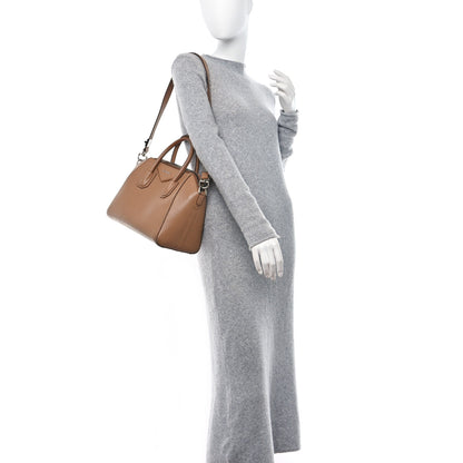 Givenchy Sugar Goatskin Small Antigona Beige 3 of 16