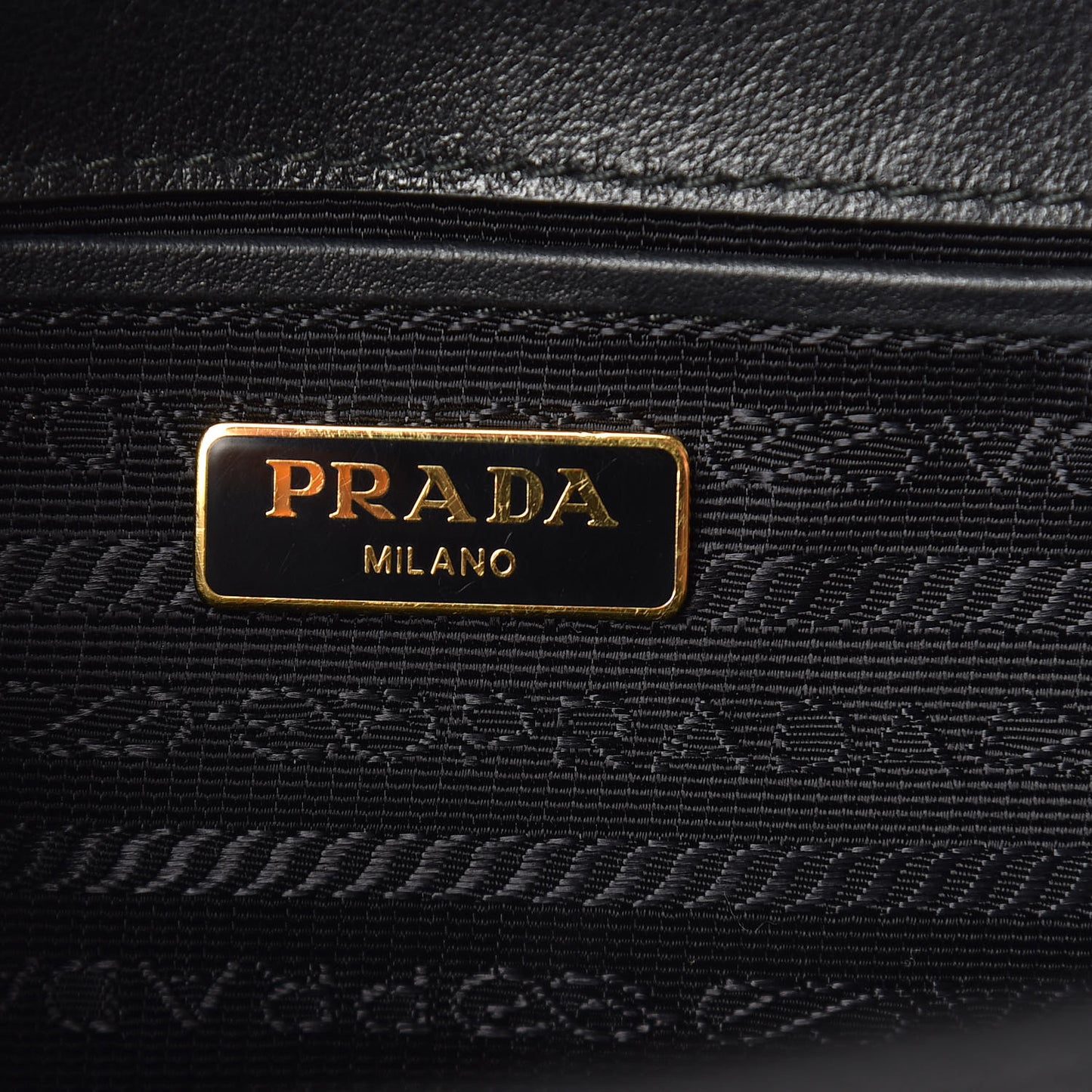 Saffiano Soft Chain Shoulder Bag Black