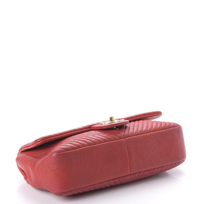 Chanel Calfskin Surpique Chevron Medium Flap Red 4 of 10