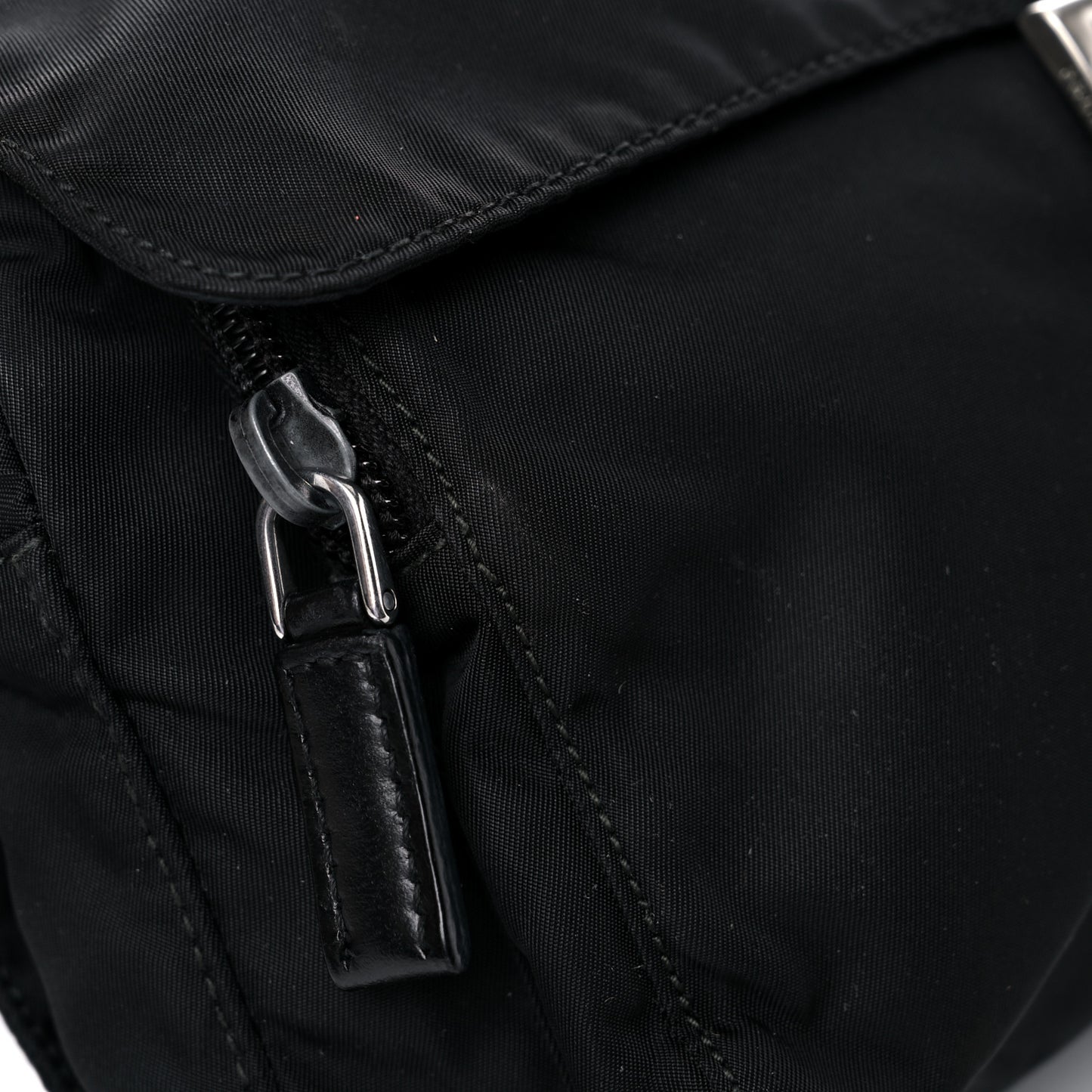 Nylon Messenger Bag Black
