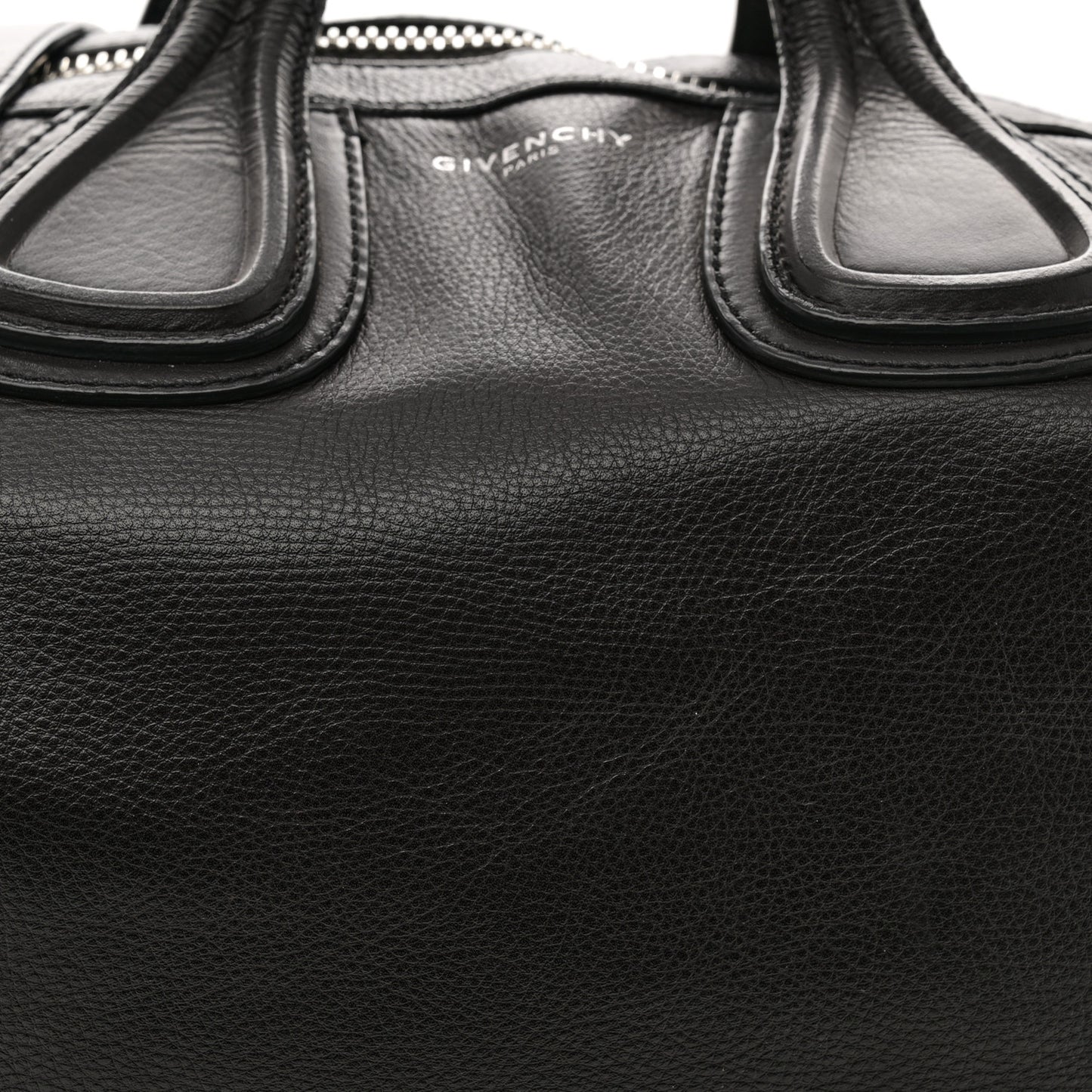 Waxy Grained Calfskin Medium Nightingale Black
