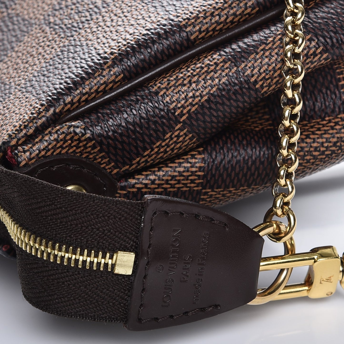 Damier Ebene Eva Clutch