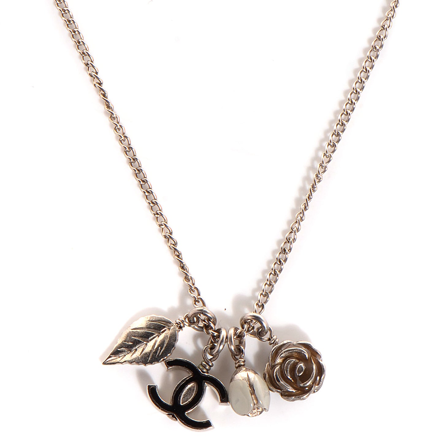 Charm CC Necklace Silver