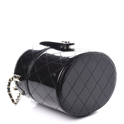 Chanel Patent Quilted Round Clutch With Chain Black 4 of 10
