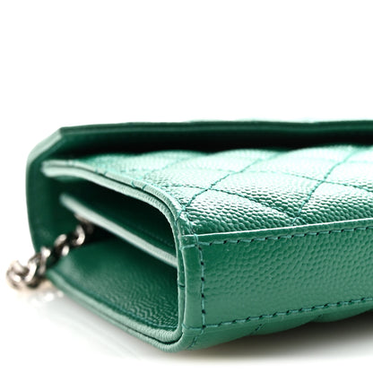 Saint Laurent Grain De Poudre Mixed Matelasse Triquilt Monogram Chain Wallet Green Field 8 of 9