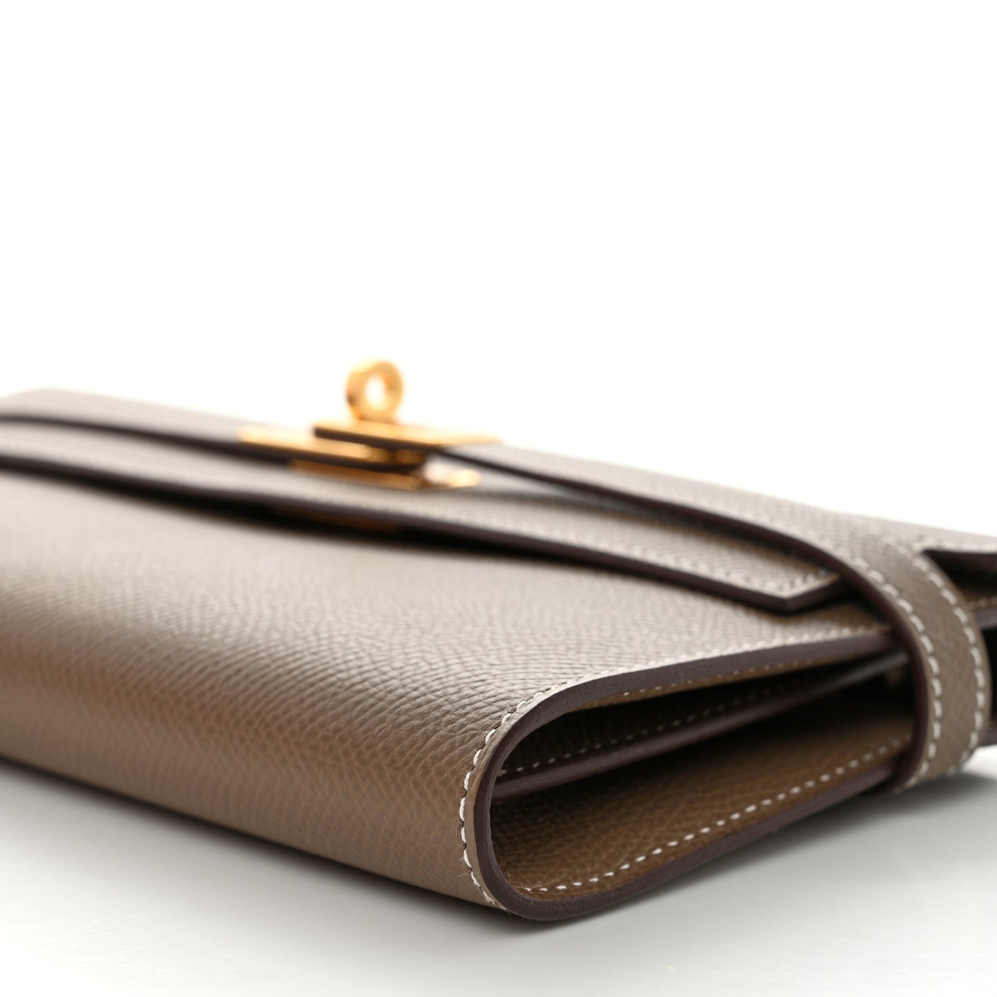 Epsom Kelly Longue Wallet Etoupe