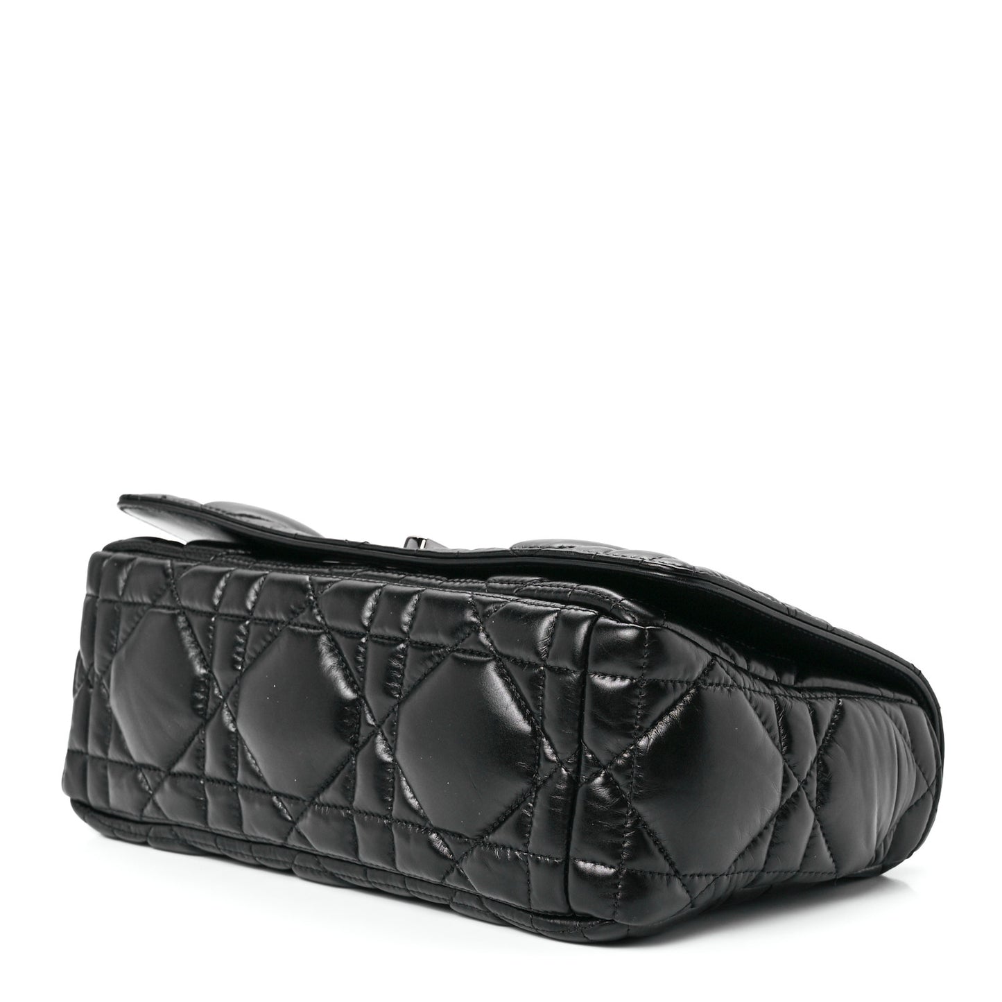 Calfskin Macrocannage Medium Caro Bag Black