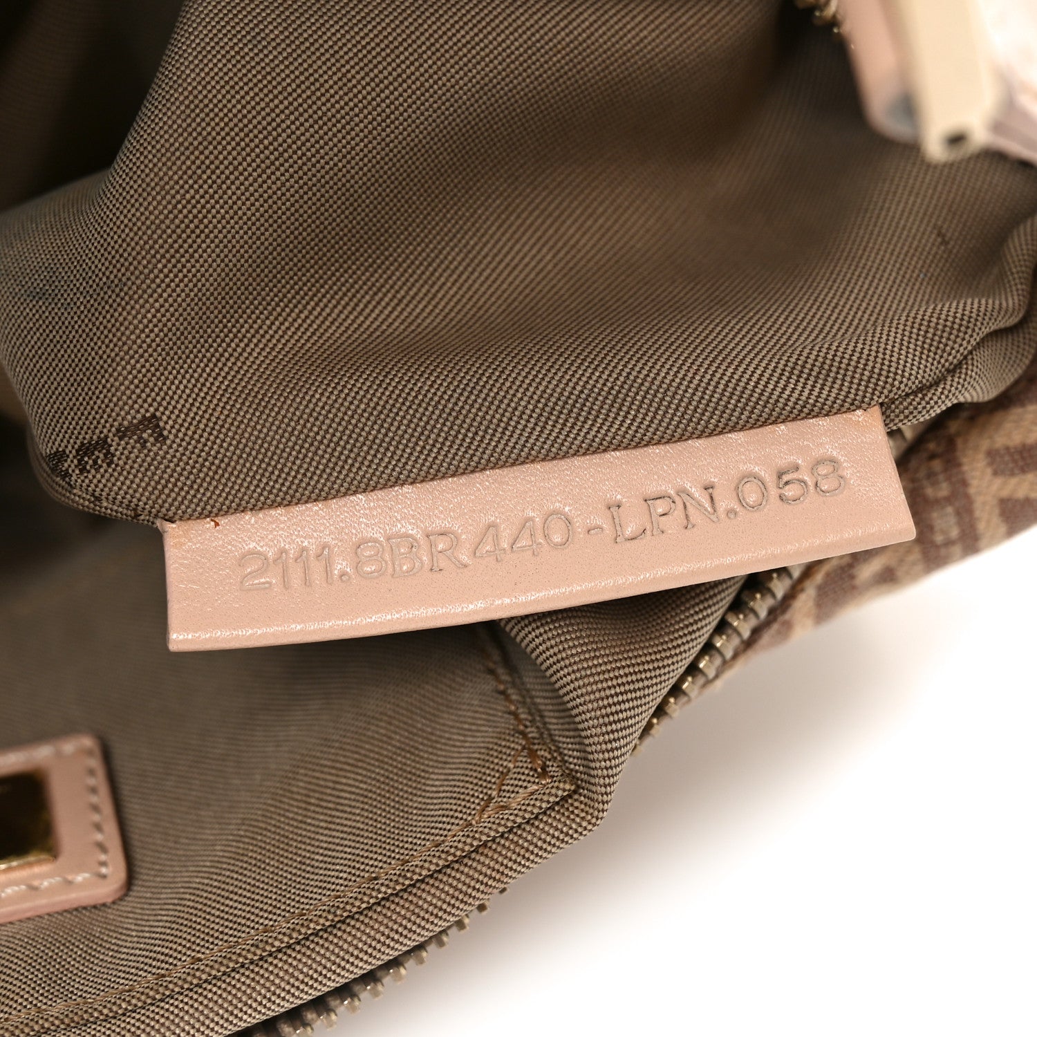 Fendi Zucchino Vitello Small Chef Hobo Cipria Teint 7 of 10