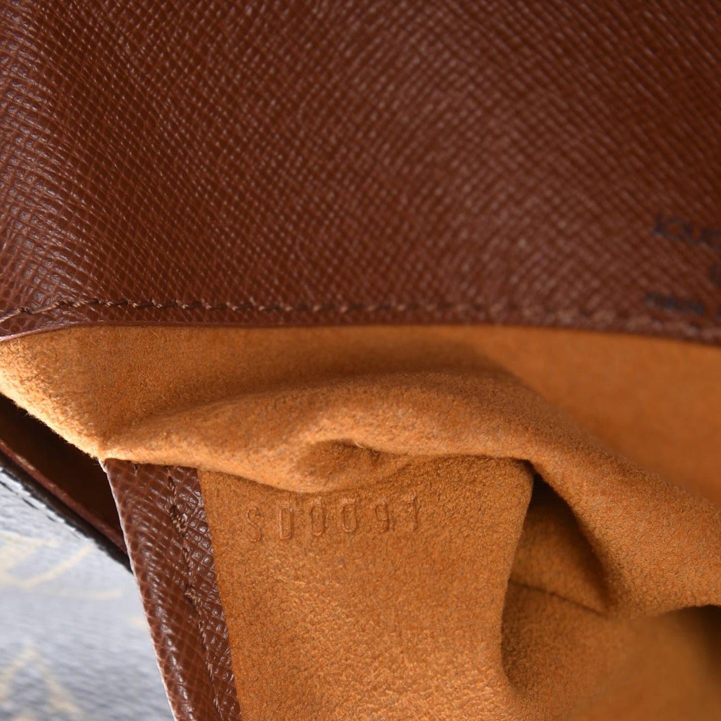 Monogram Musette Tango