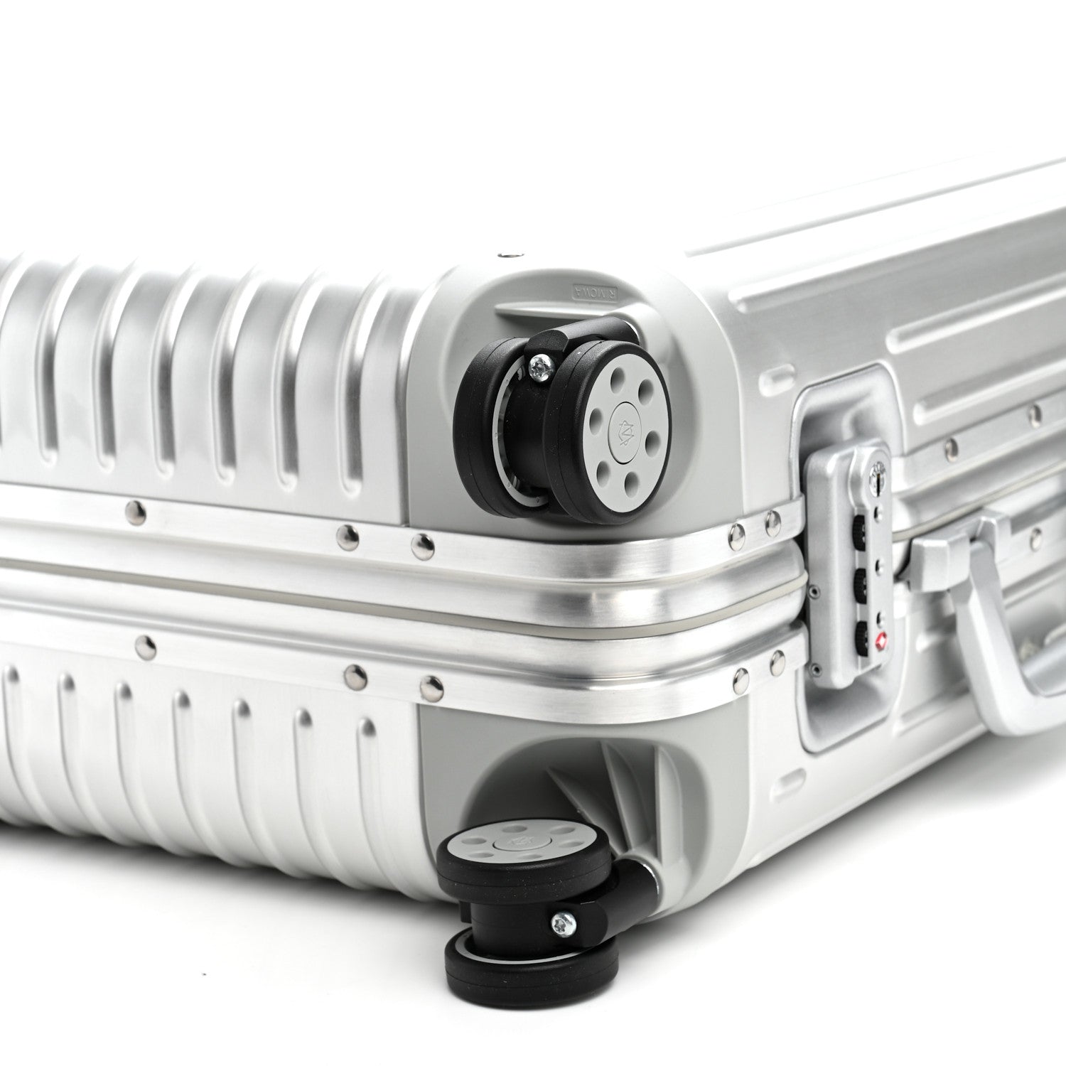 Rimowa Aluminum Original Cabin Silver 12 of 12