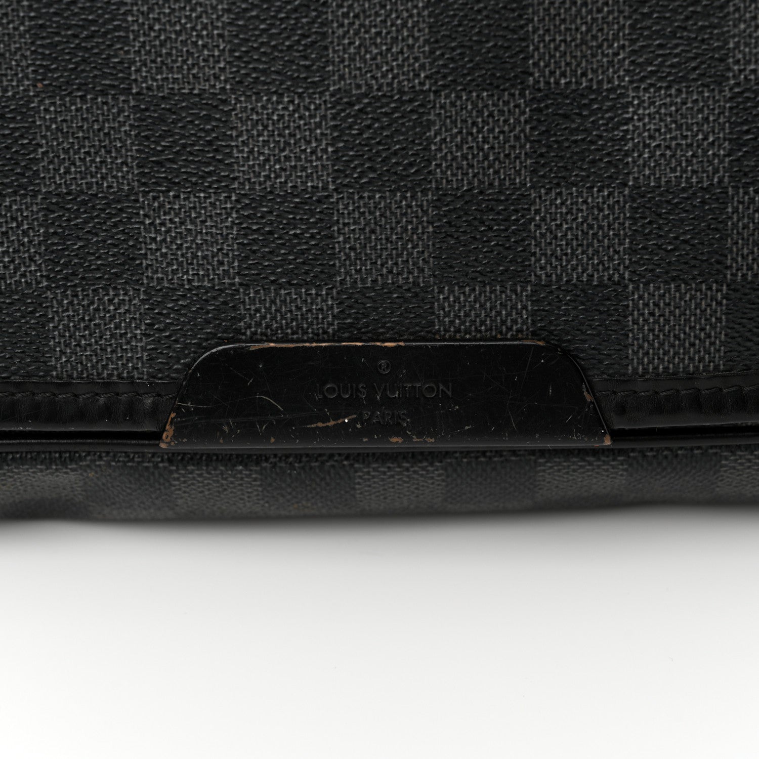 Louis Vuitton Damier Graphite Daniel GM 23 of 23