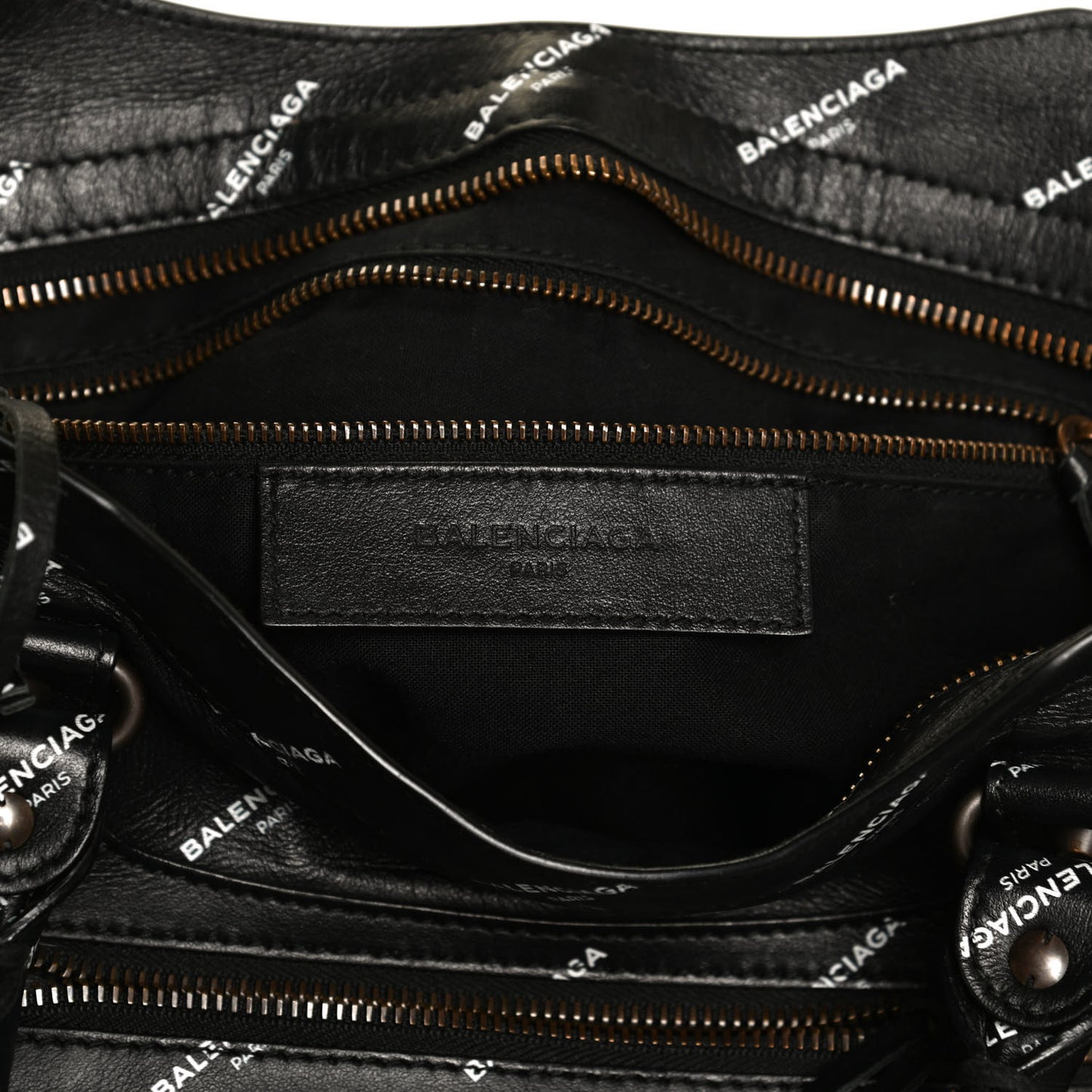 Veau Allover Logo Classic Hardware City Black White