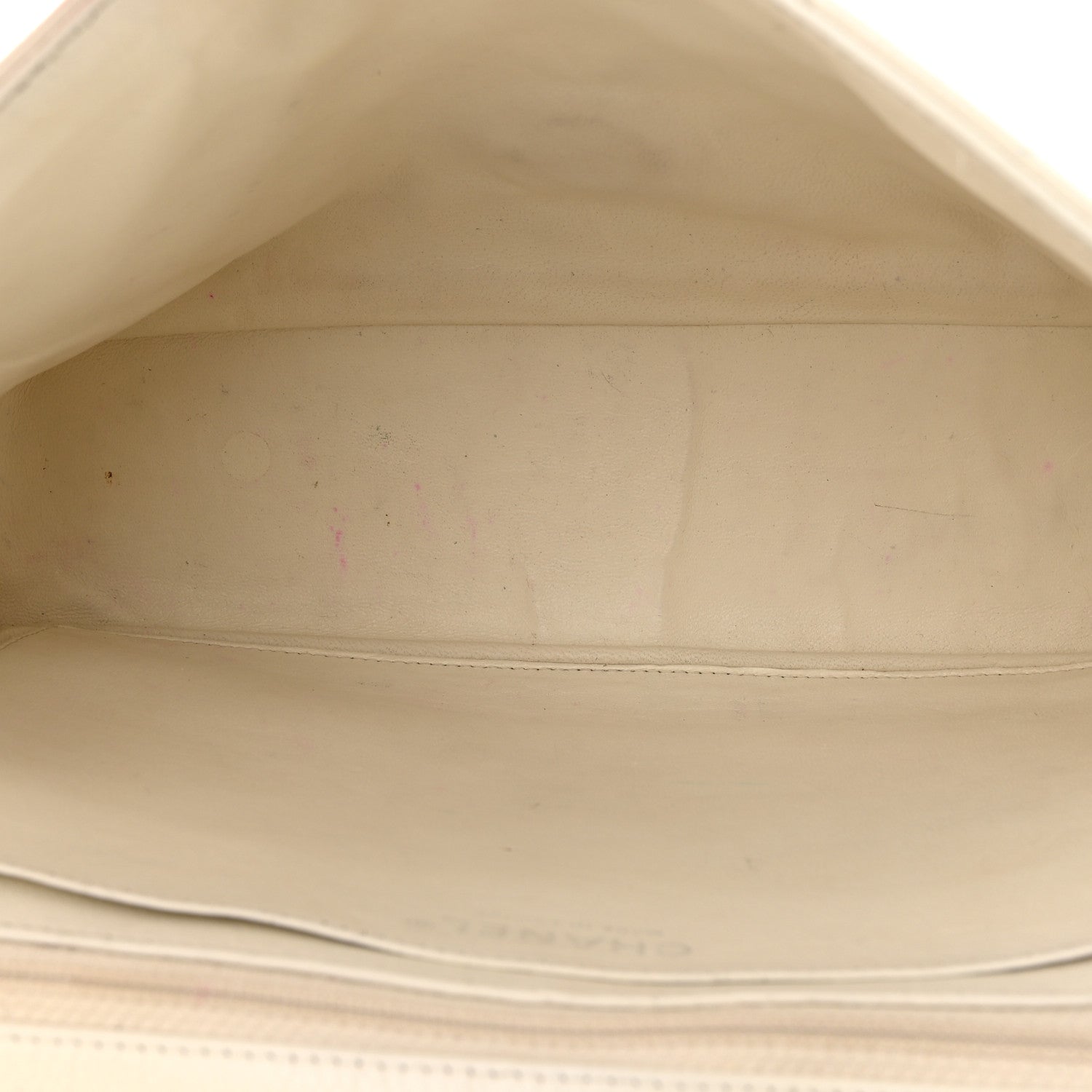 Chanel Caviar Quilted Jumbo Single Flap White 5 of 15