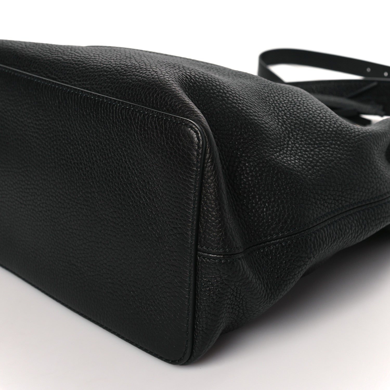 Gucci Pebbled Calfskin Large Soho Hobo Black 8 of 8