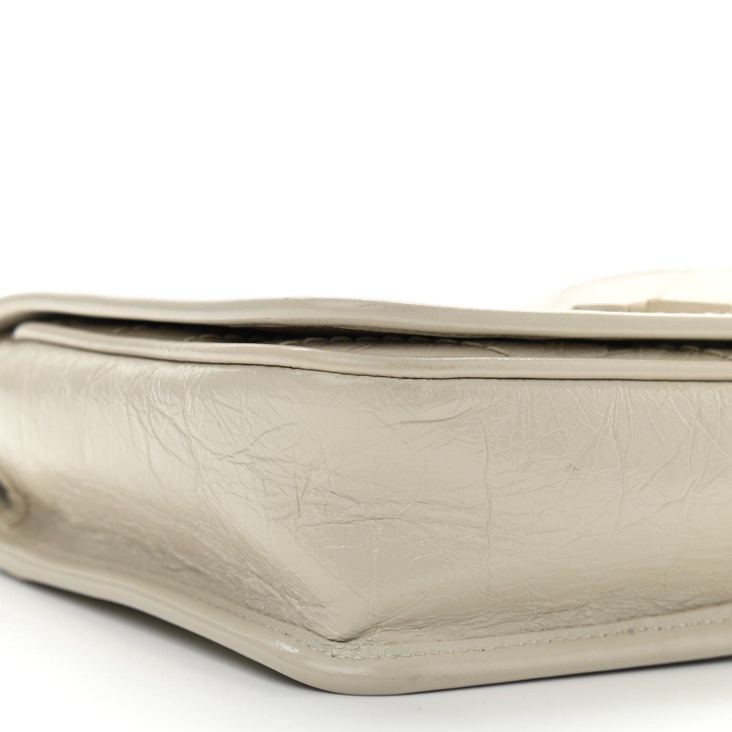 Saint Laurent Crinkled Calfskin Matelasse Monogram Niki Chain Wallet Crema Soft 5 of 14