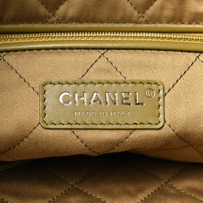 Chanel Shiny Calfskin Quilted Chanel 22 Green 7 of 11