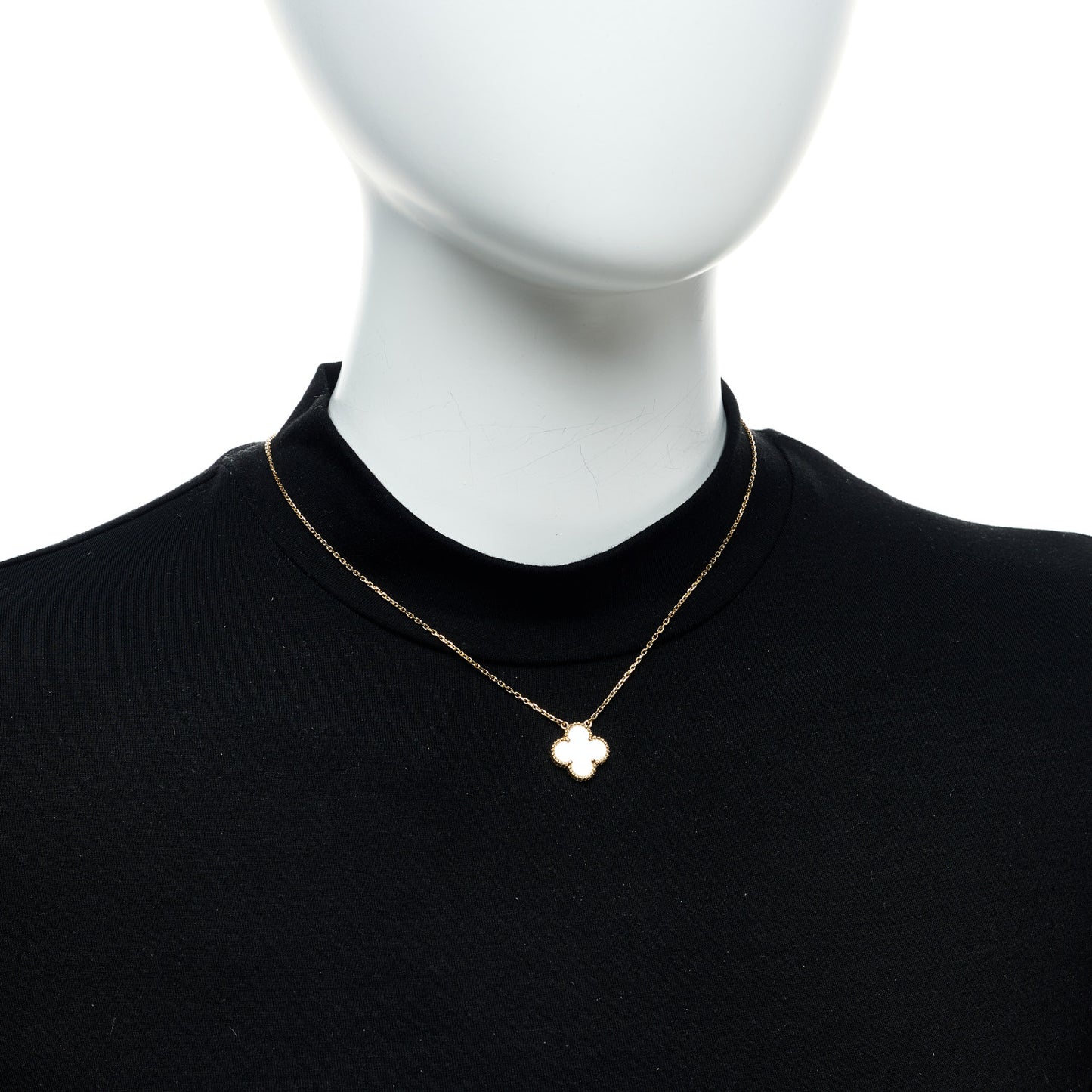 18K Yellow Gold Mother of Pearl Vintage Alhambra Pendant Necklace