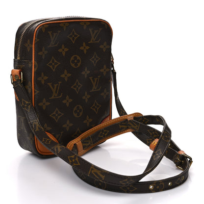 Louis Vuitton Monogram Danube 21 3 of 10