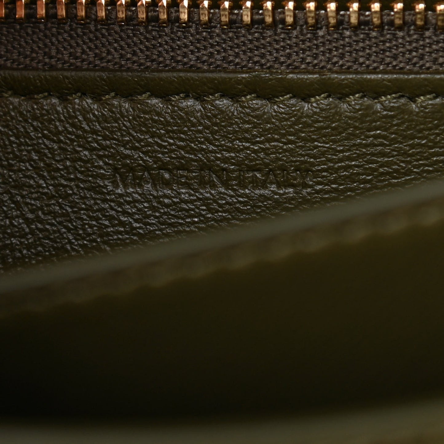 Box Calfskin Small Classic Box Flap Bag Army Green
