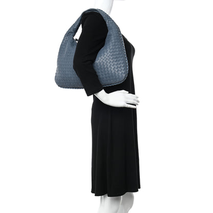 Bottega Veneta Nappa Intrecciato Medium Veneta Hobo Krim 2 of 15