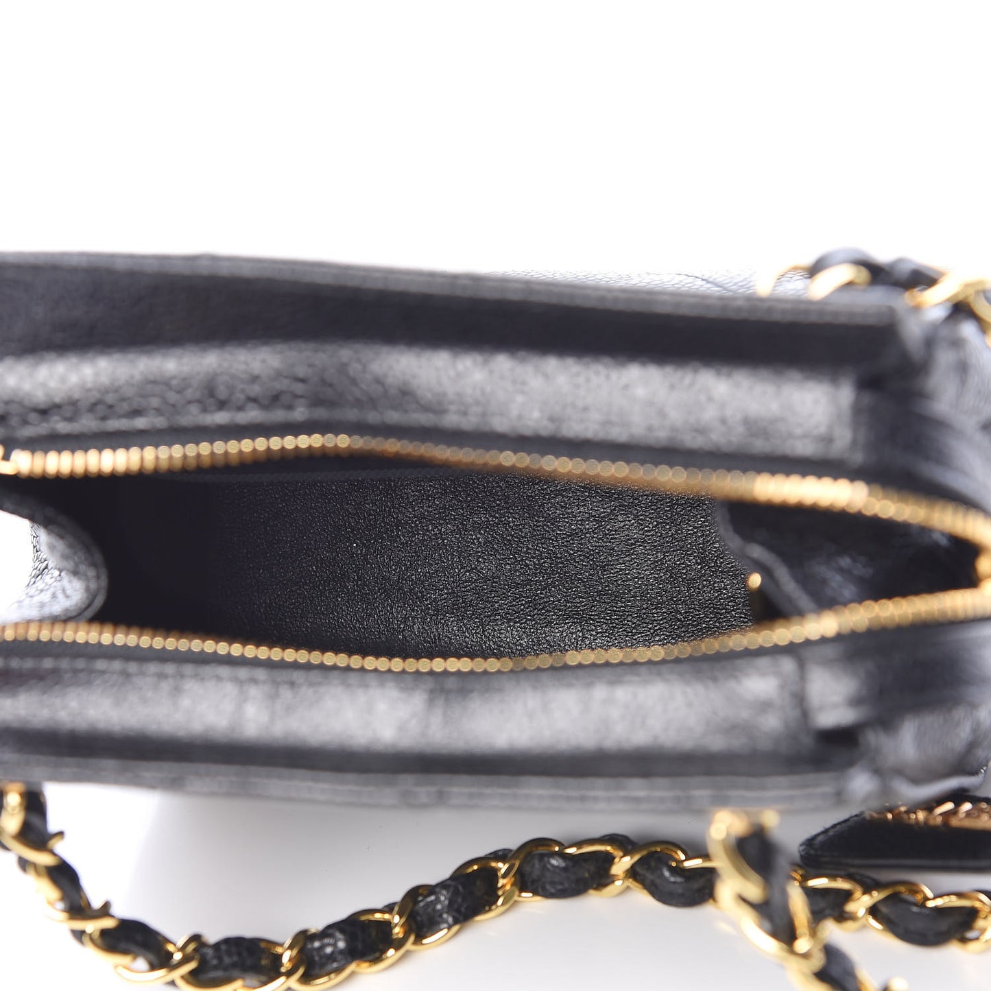 Caviar Quilted Shoulder Bag Black