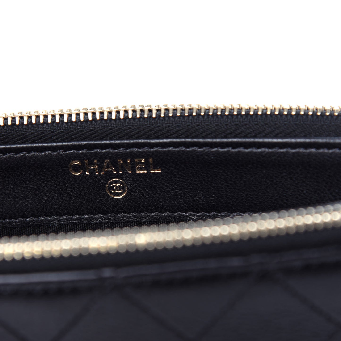 Goatskin Quilted CC Clutch With Chain Black