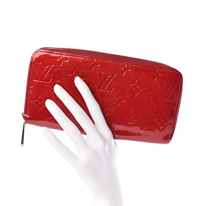 Louis Vuitton Vernis Zippy Wallet Pomme D'Amour 2 of 13