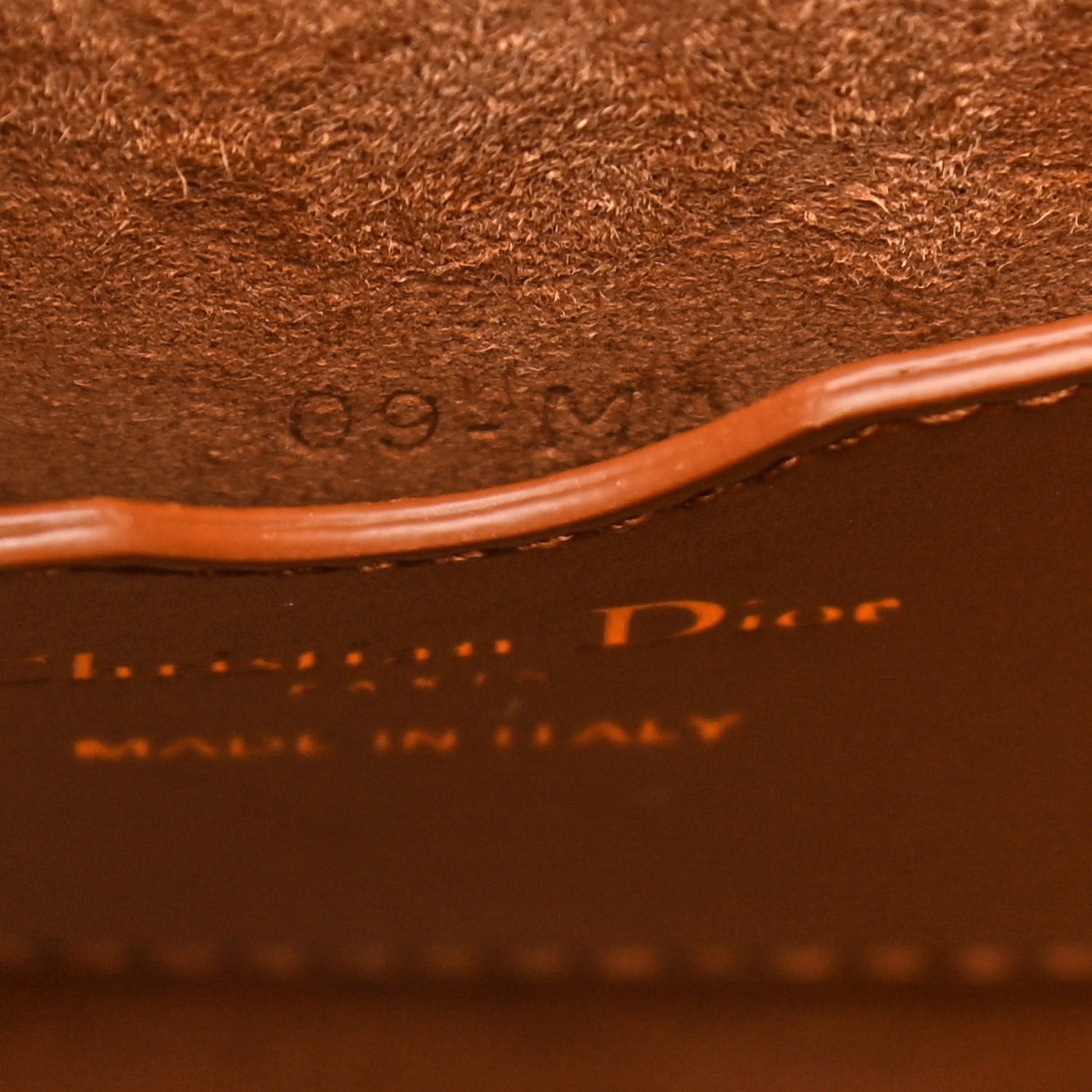Box Calfskin Medium Bobby Flap Dark Tan