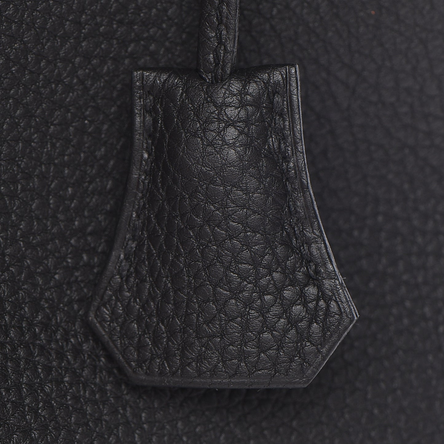 Togo Kelly Retourne 28 Black