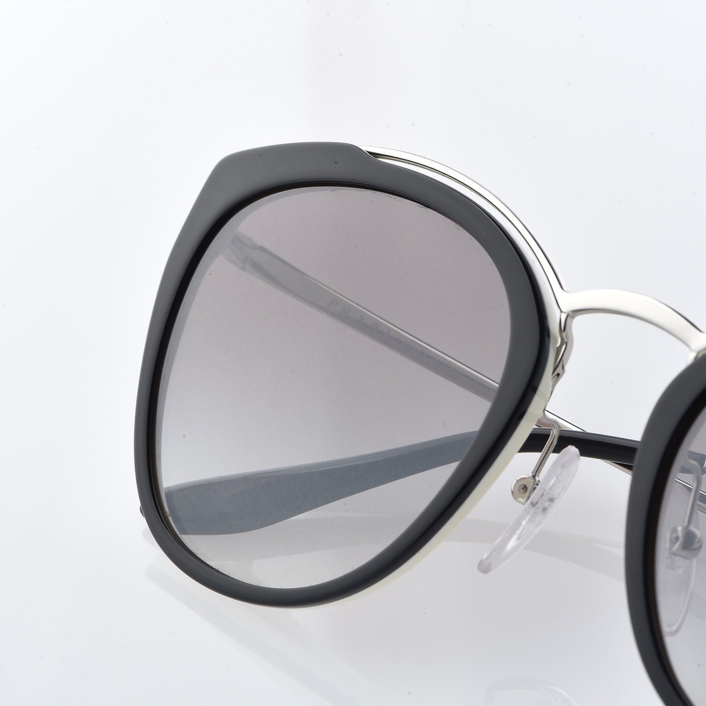 Cat Eye Sunglasses SPR 20U Black