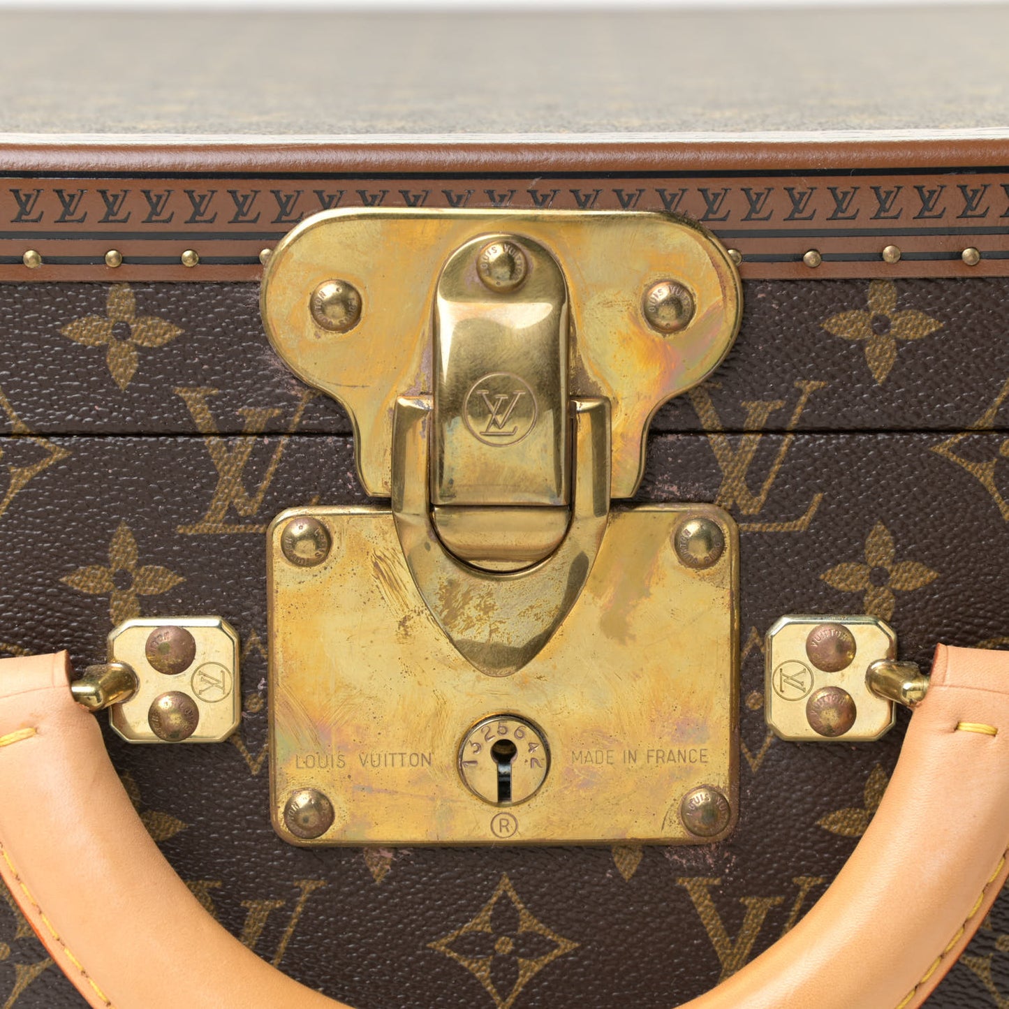 Monogram Bisten 70