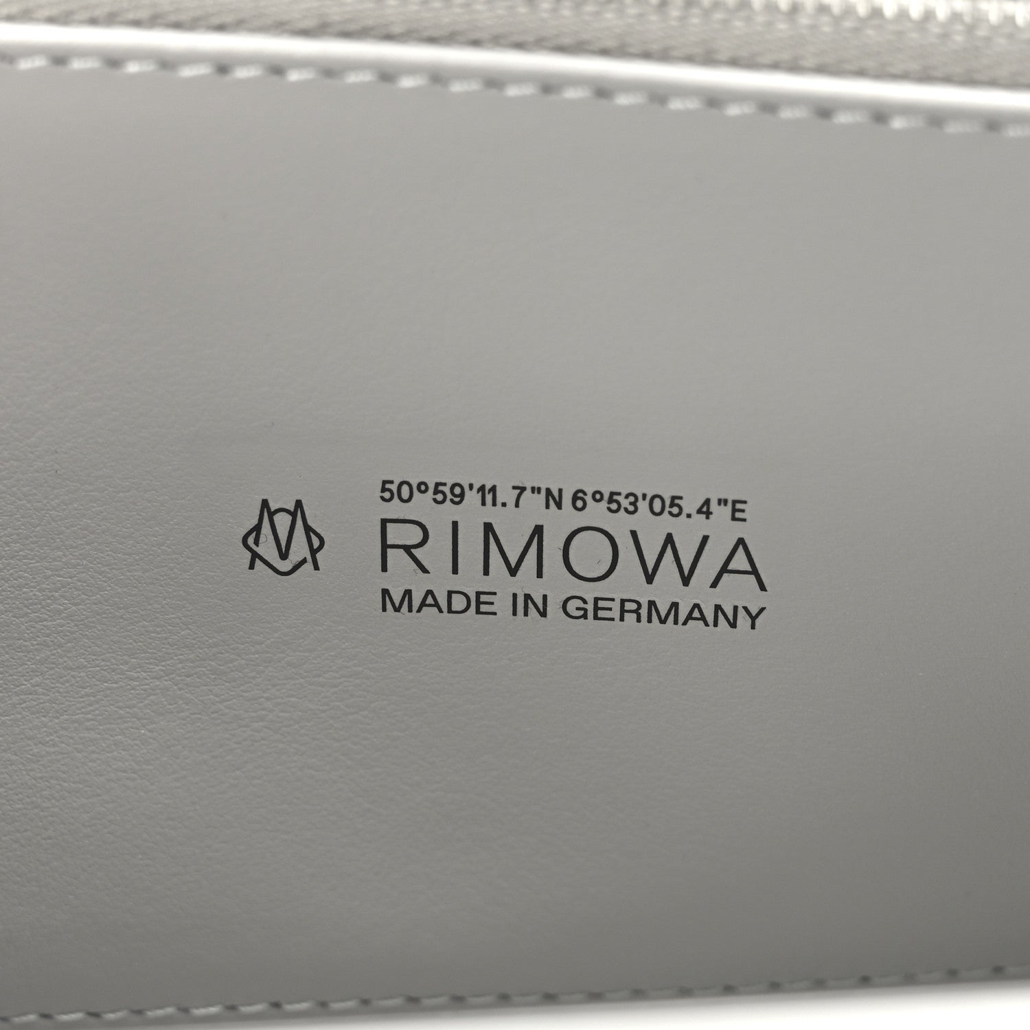 Rimowa Gloss Polycarbonate Personal Cross-Body Bag White Grey 6 of 10