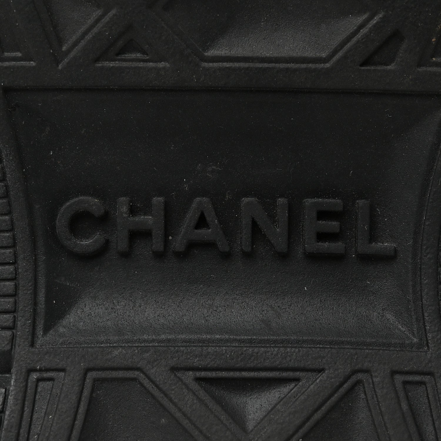Chanel Velvet Calfskin Mixed Fibers CC Sneakers 36.5 Black 8 of 14