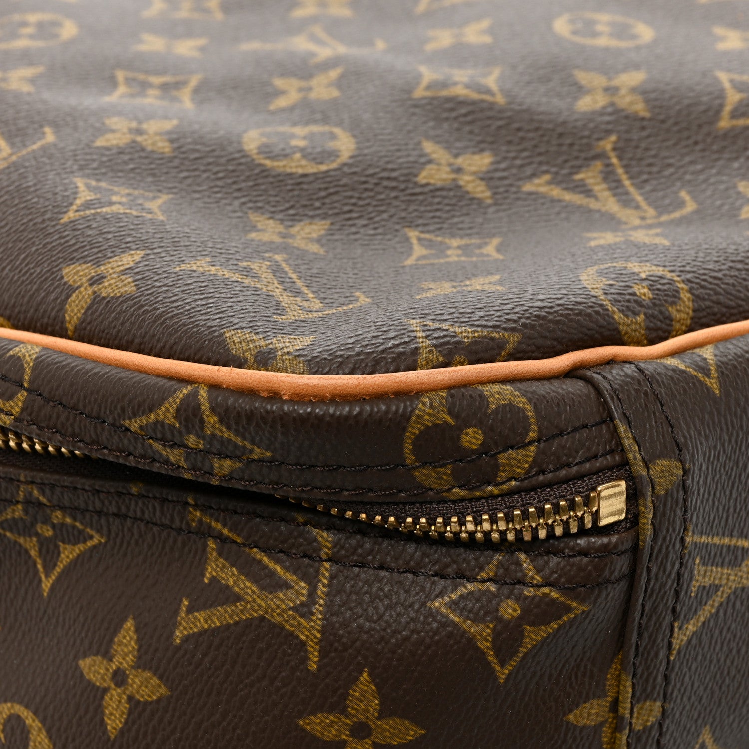Louis Vuitton Monogram Alize 24 Heures Luggage 19 of 21