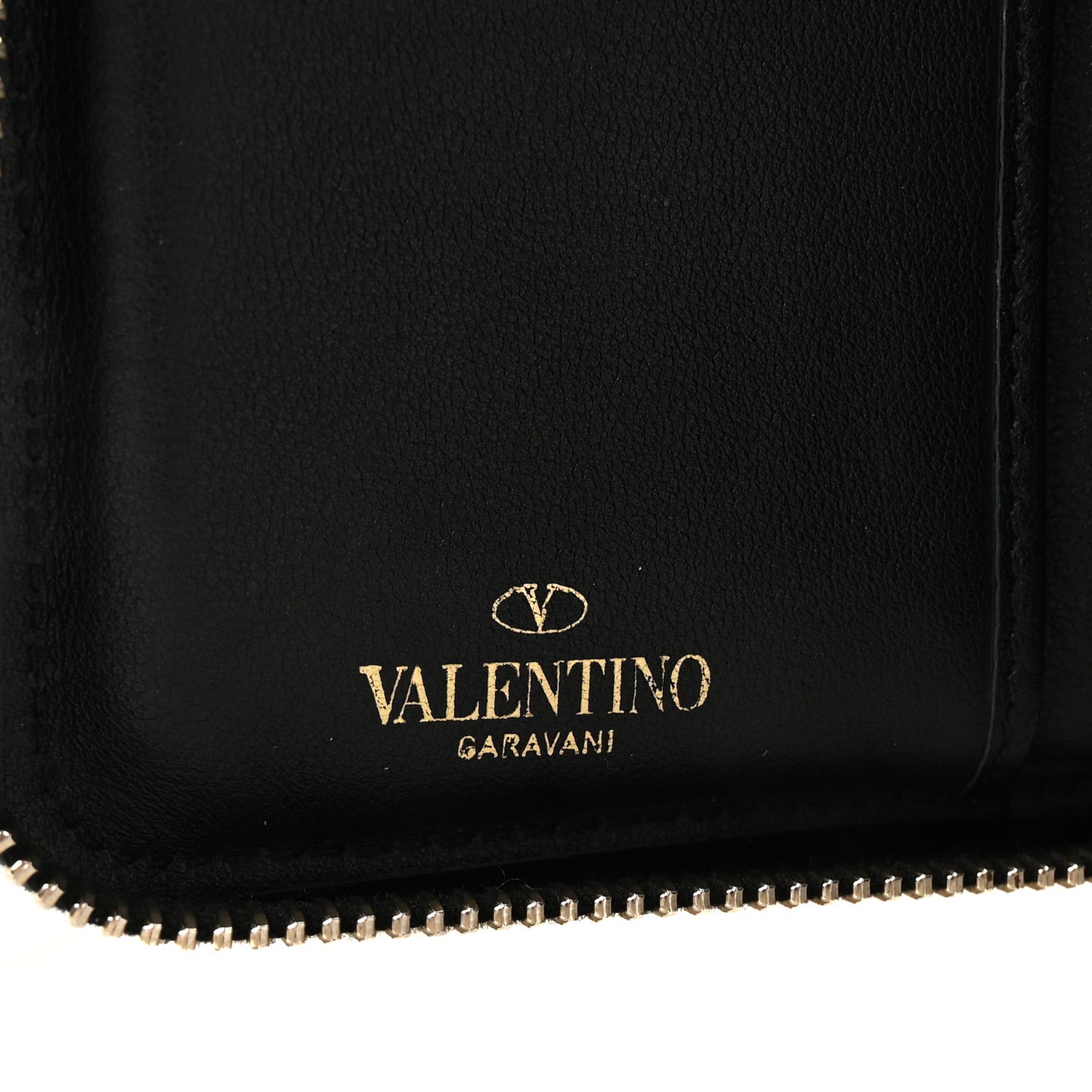 Calfskin Go Logo Zip Around Wallet Black