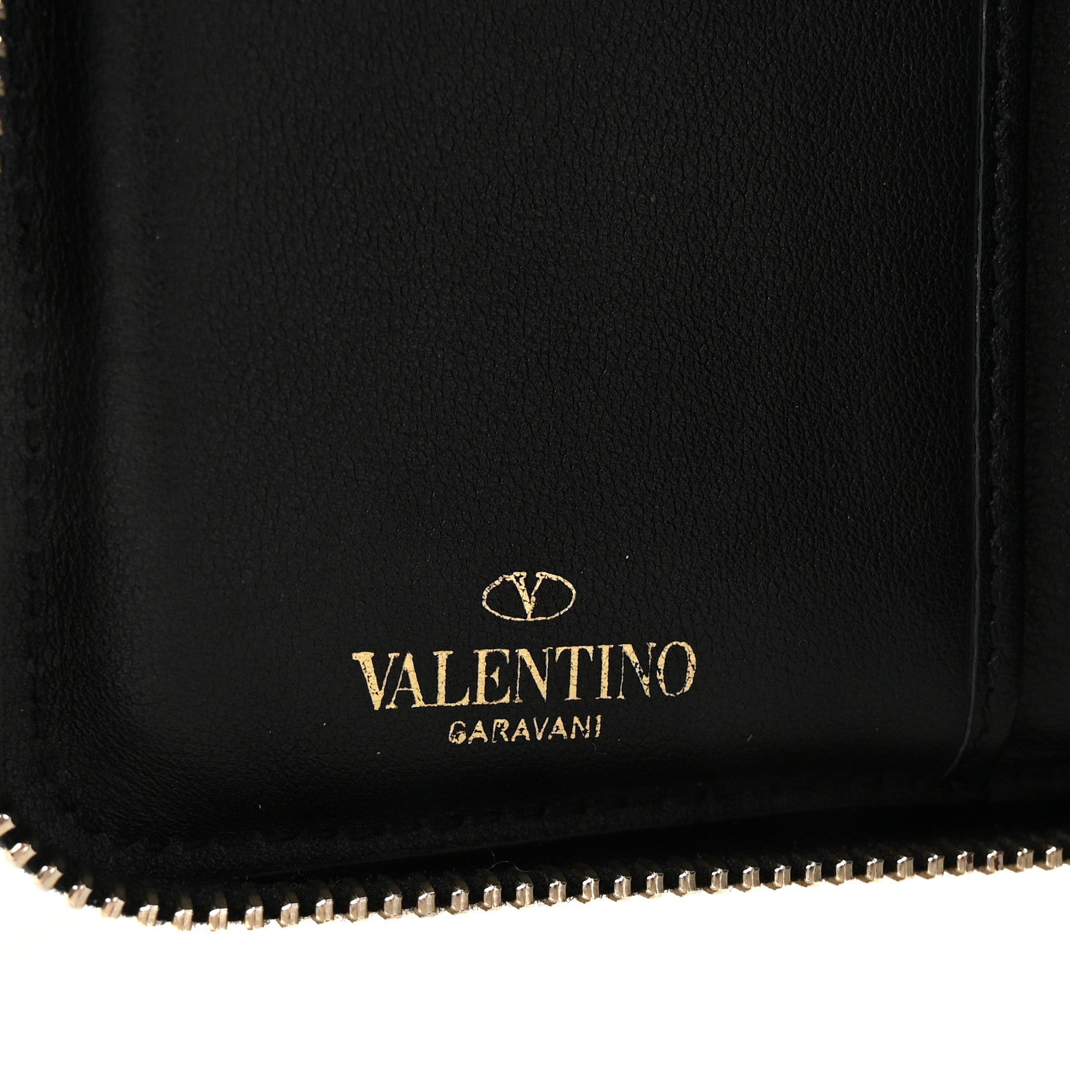 Valentino Garavani Calfskin Go Logo Zip Around Wallet Black 7 of 8