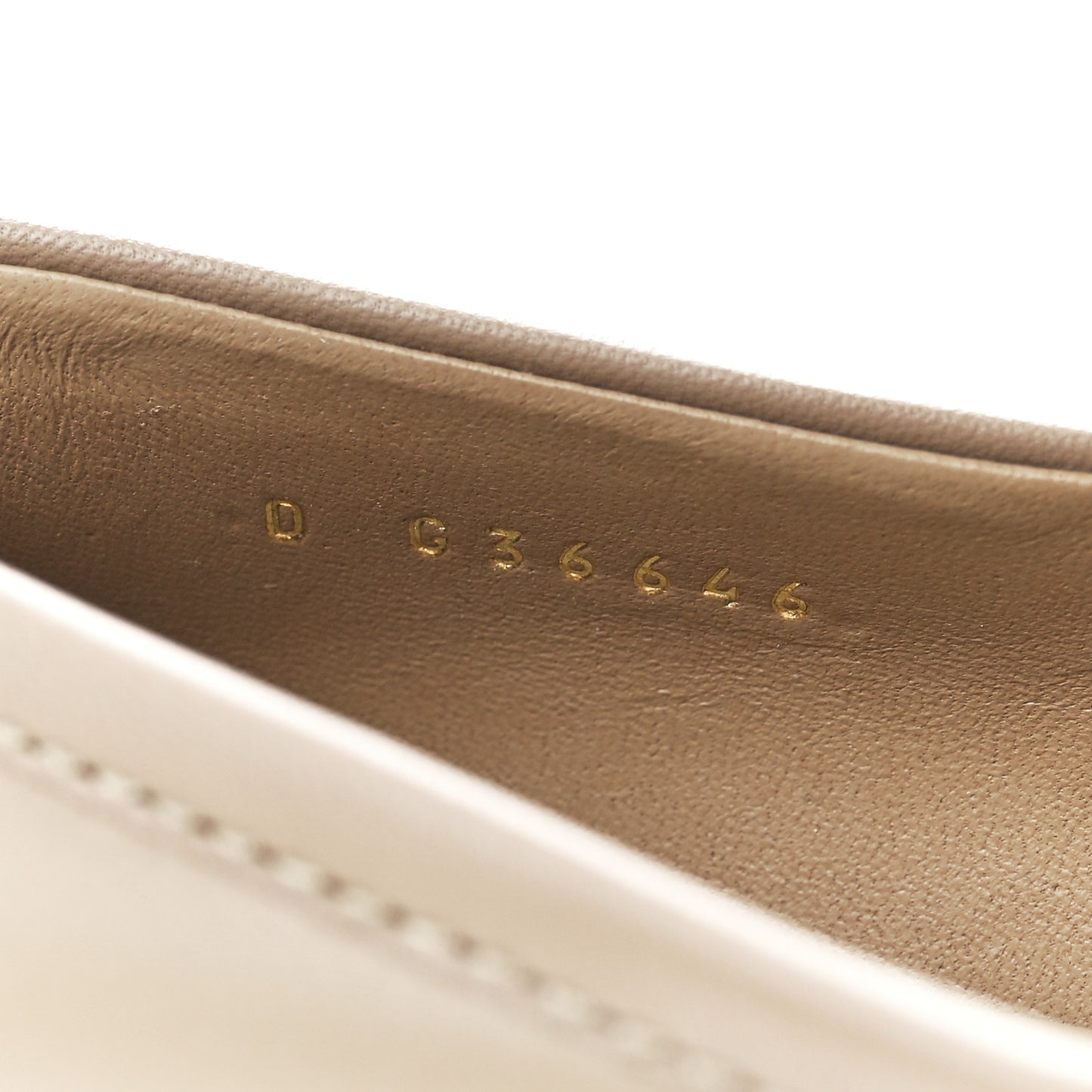 Lambskin Quilted CC Turnlock Loafers 38.5 Beige