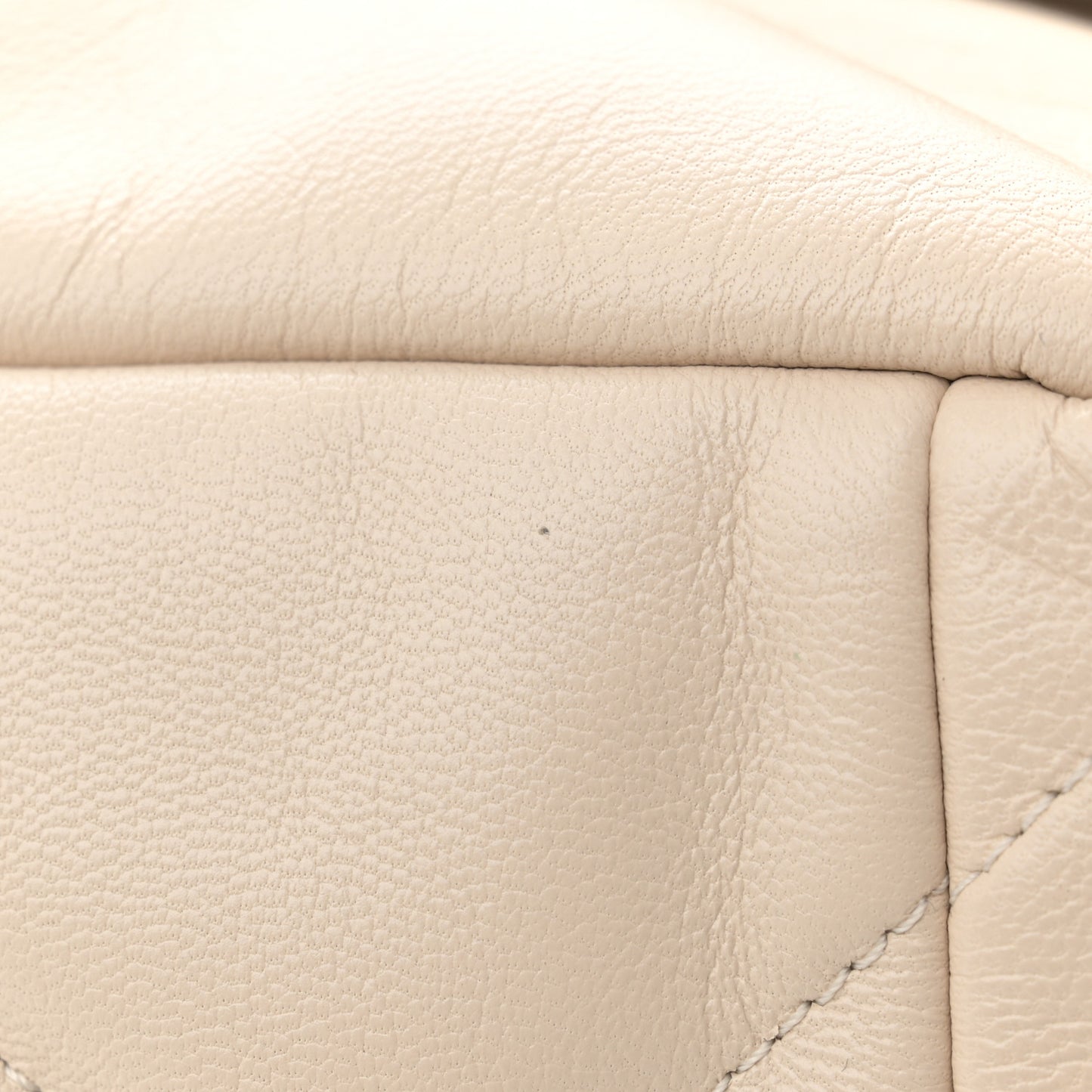 Lambskin Quilted Maxi Chanel 19 Flap Light Beige