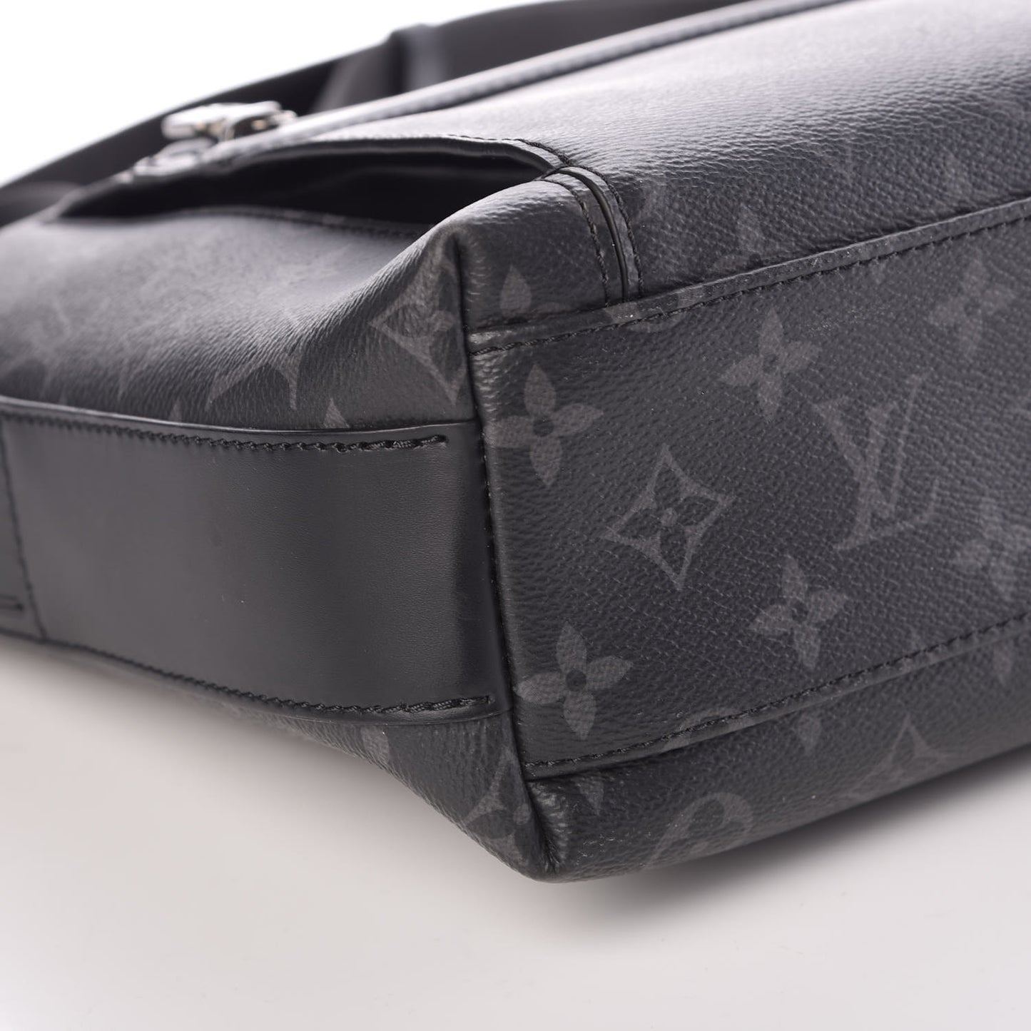 Monogram Eclipse Odyssey Messenger PM