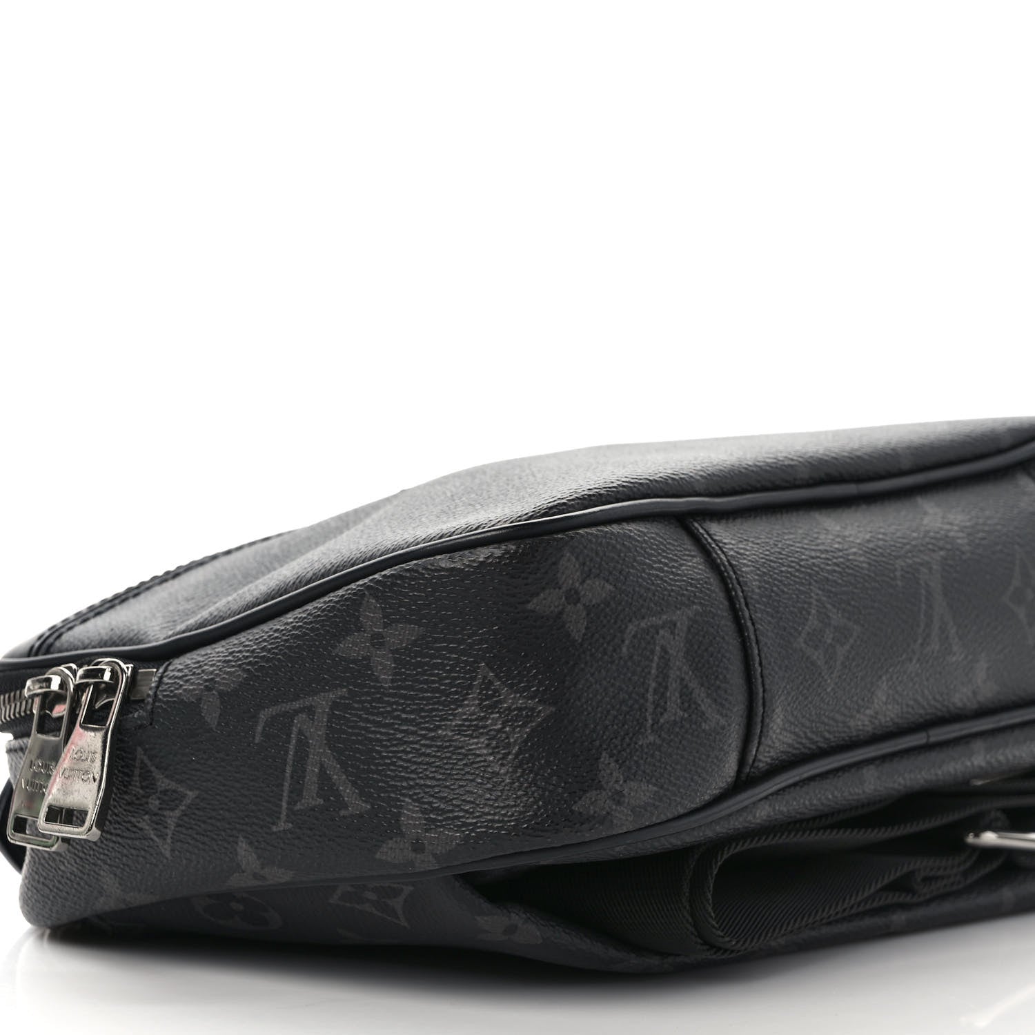 Louis Vuitton Monogram Eclipse Explorer Bumbag 6 of 7