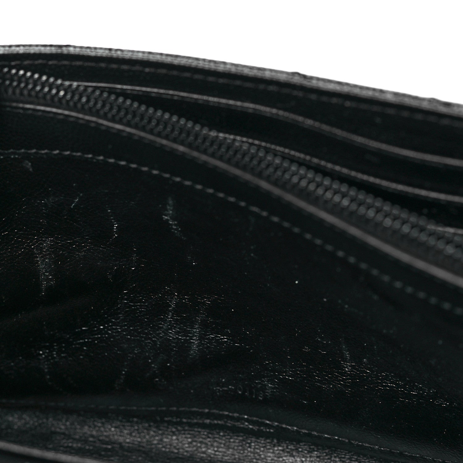 Saint Laurent Grain De Poudre Matelasse Chevron Monogram Chain Wallet Black 10 of 11