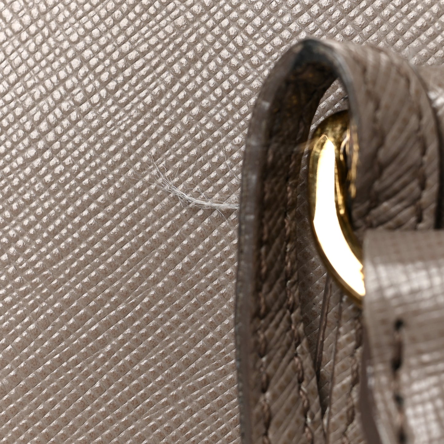 Saffiano Lux Open Promenade Tote Argilla